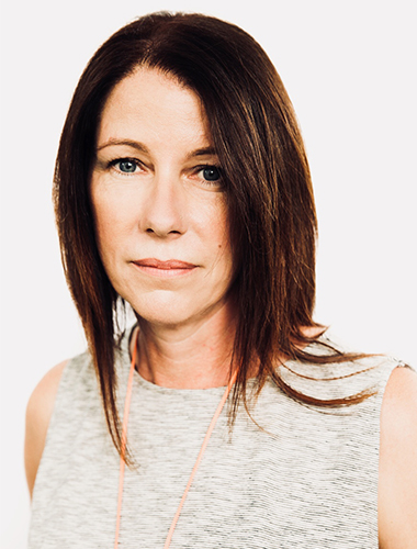 Vikki Wakefield image